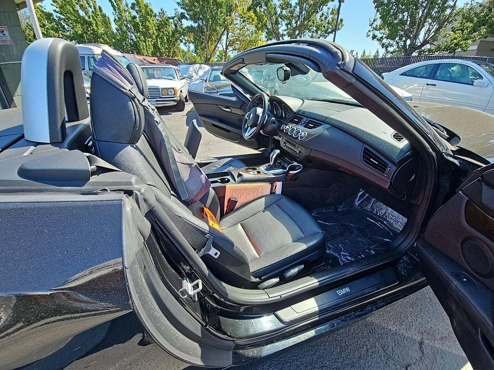 2012 BMW Z4 sDrive28i RWD