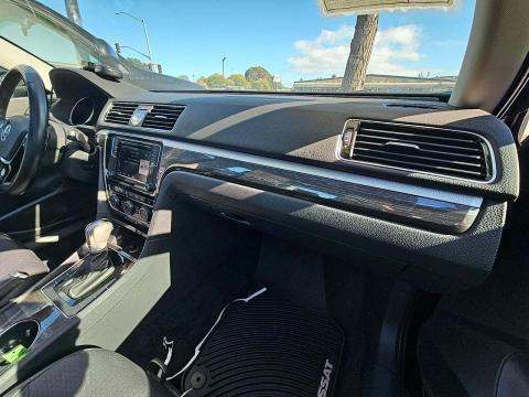 2017 Volkswagen Passat 1.8T SE FWD