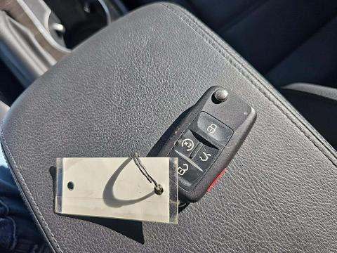 2017 Volkswagen Passat 1.8T SE FWD