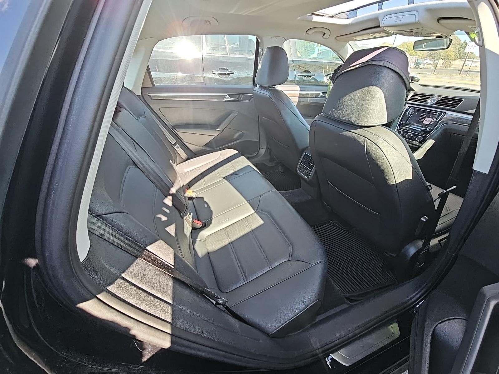 2017 Volkswagen Passat 1.8T SE FWD