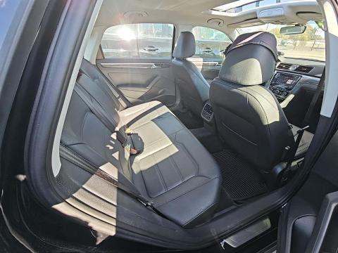 2017 Volkswagen Passat 1.8T SE FWD