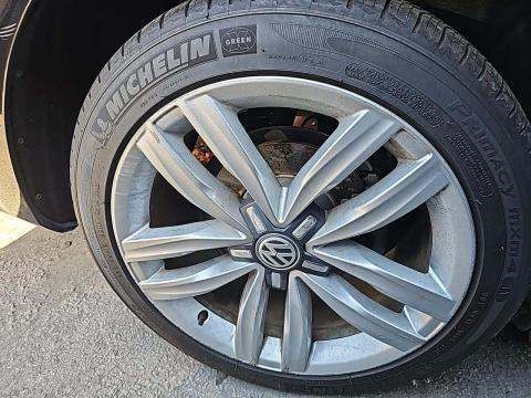 2017 Volkswagen Passat 1.8T SE FWD