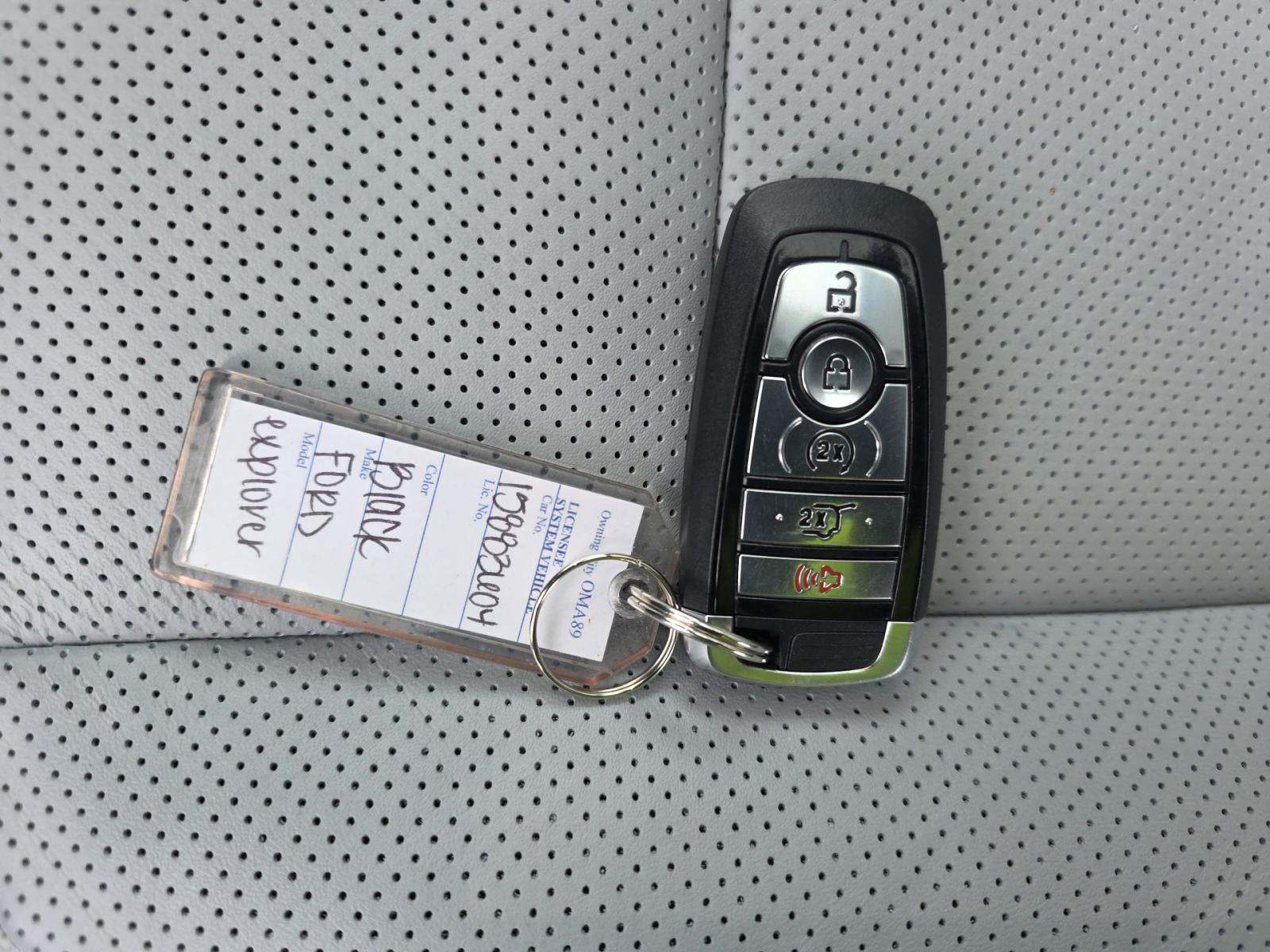 2025 Ford Explorer Platinum AWD