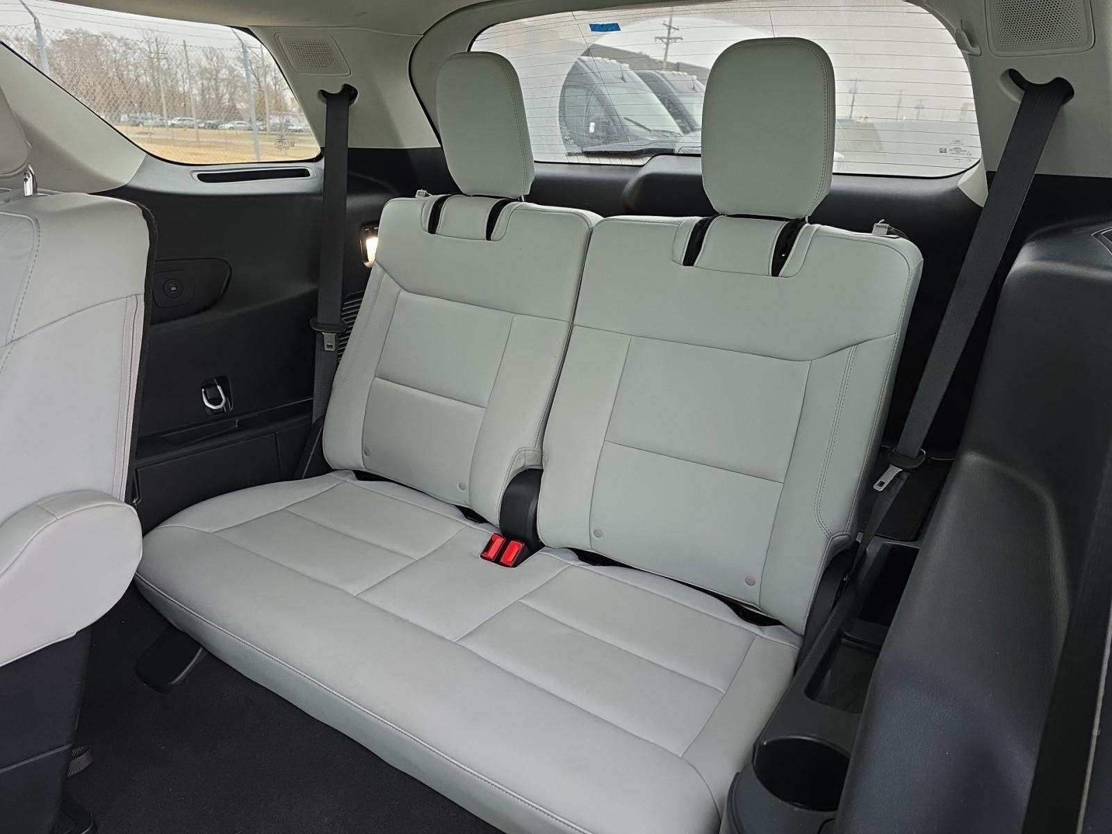 2025 Ford Explorer Platinum AWD