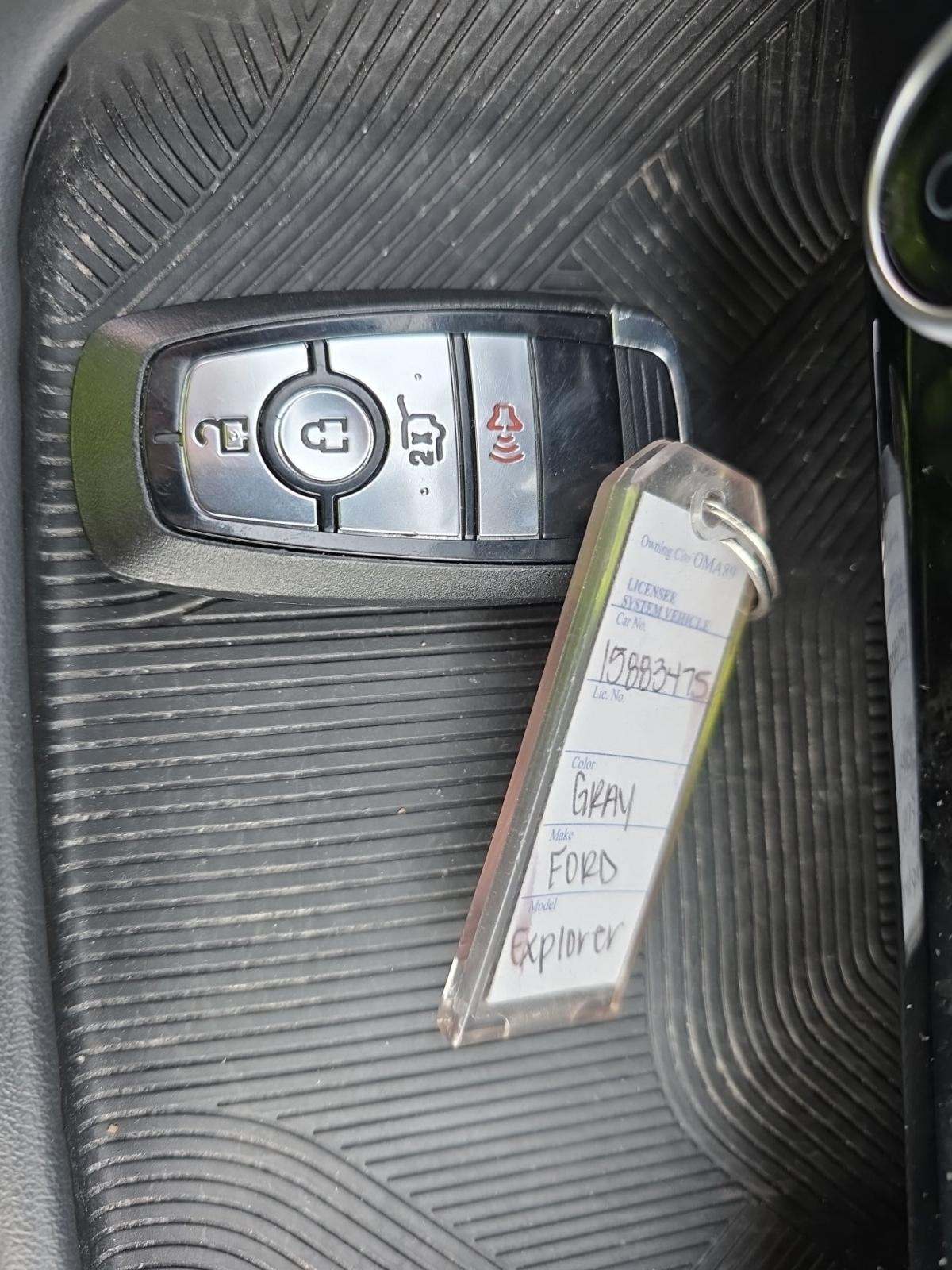 2025 Ford Explorer Active AWD