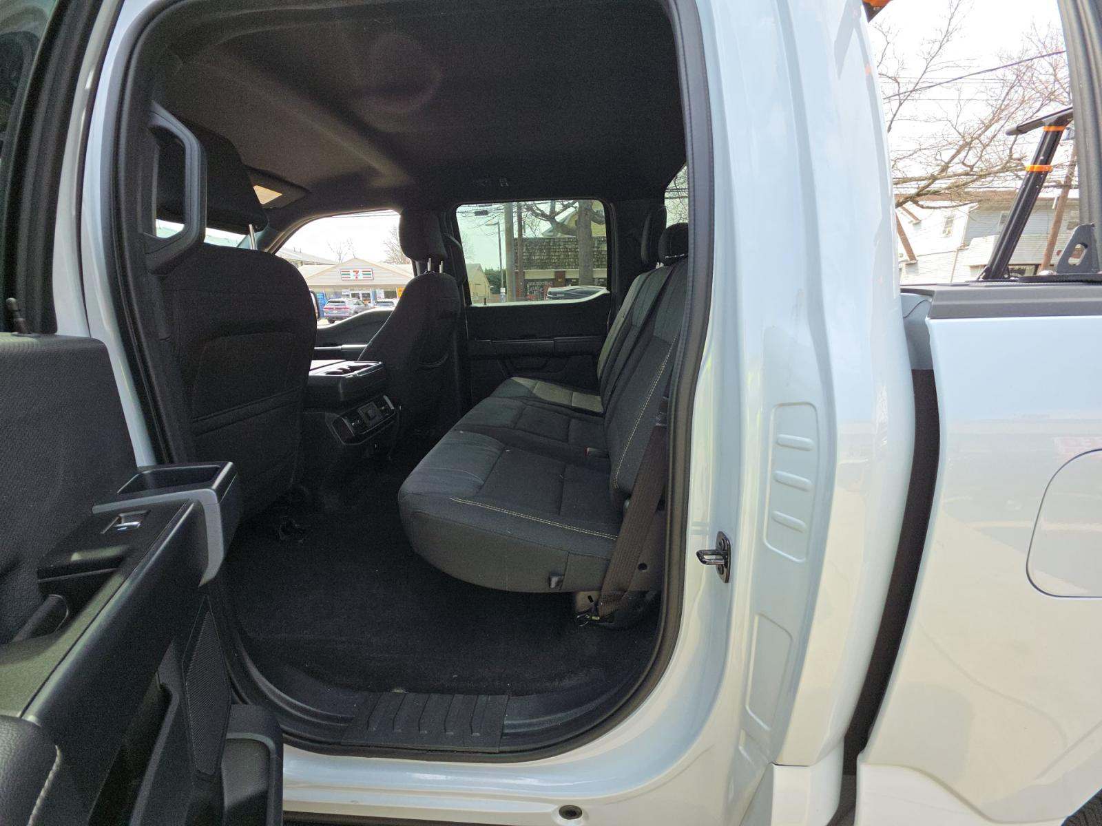 2025 Ford F-150 STX AWD