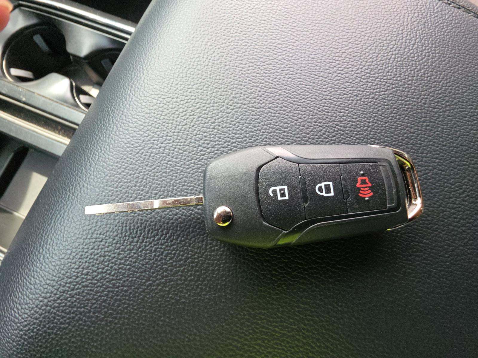 2025 Ford F-150 STX AWD