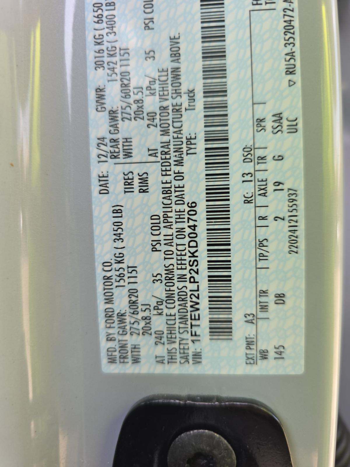 2025 Ford F-150 STX AWD