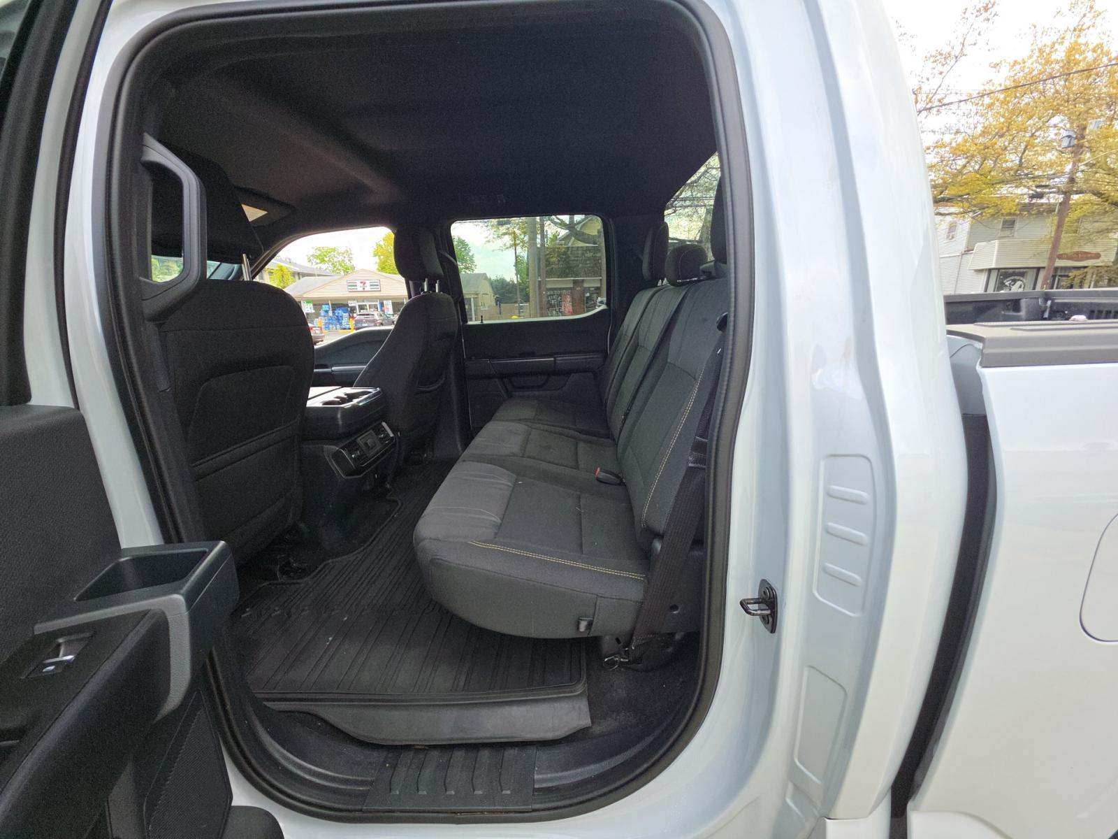 FORD F-150 - 8