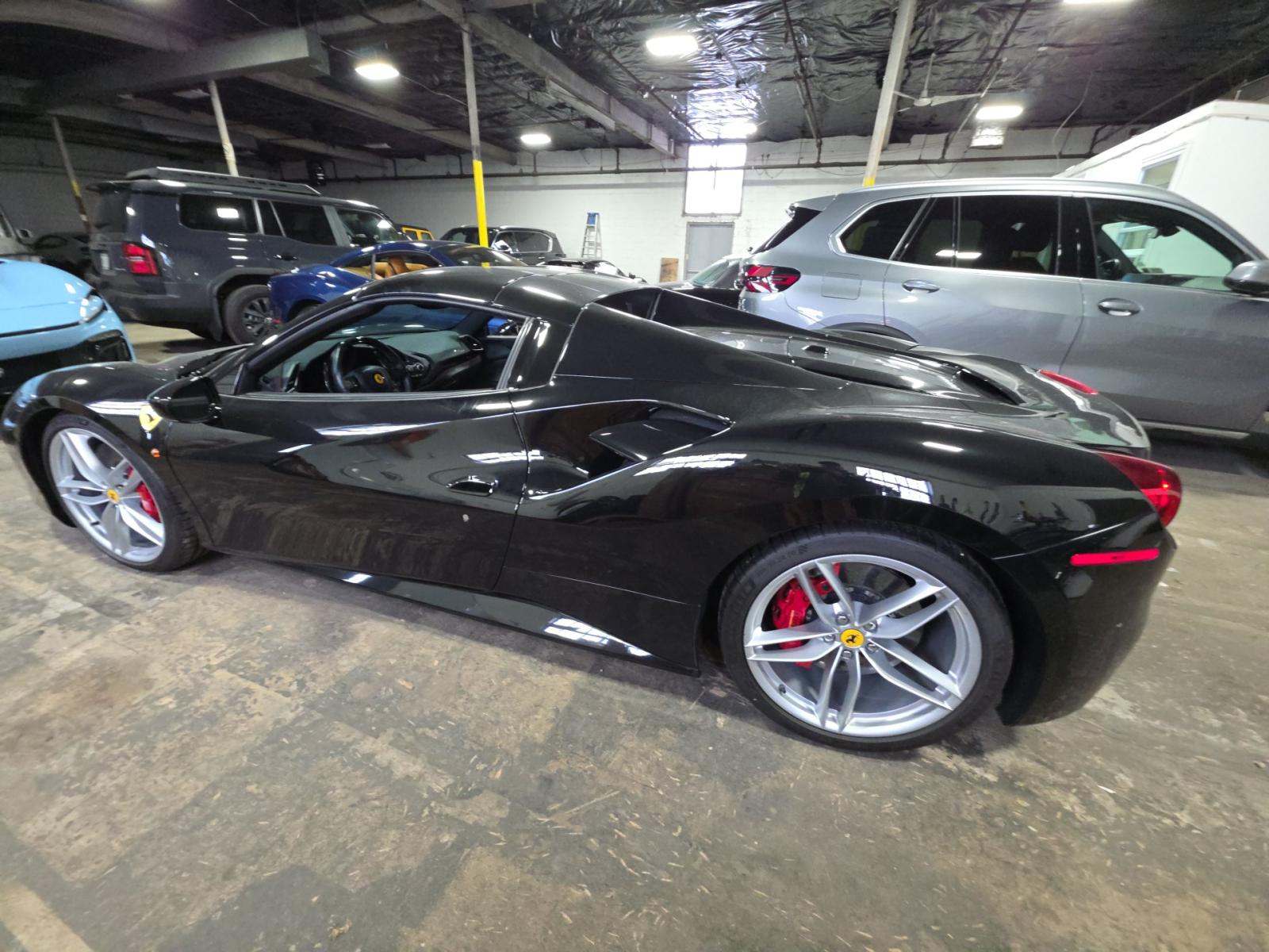 2018 Ferrari 488 Base RWD