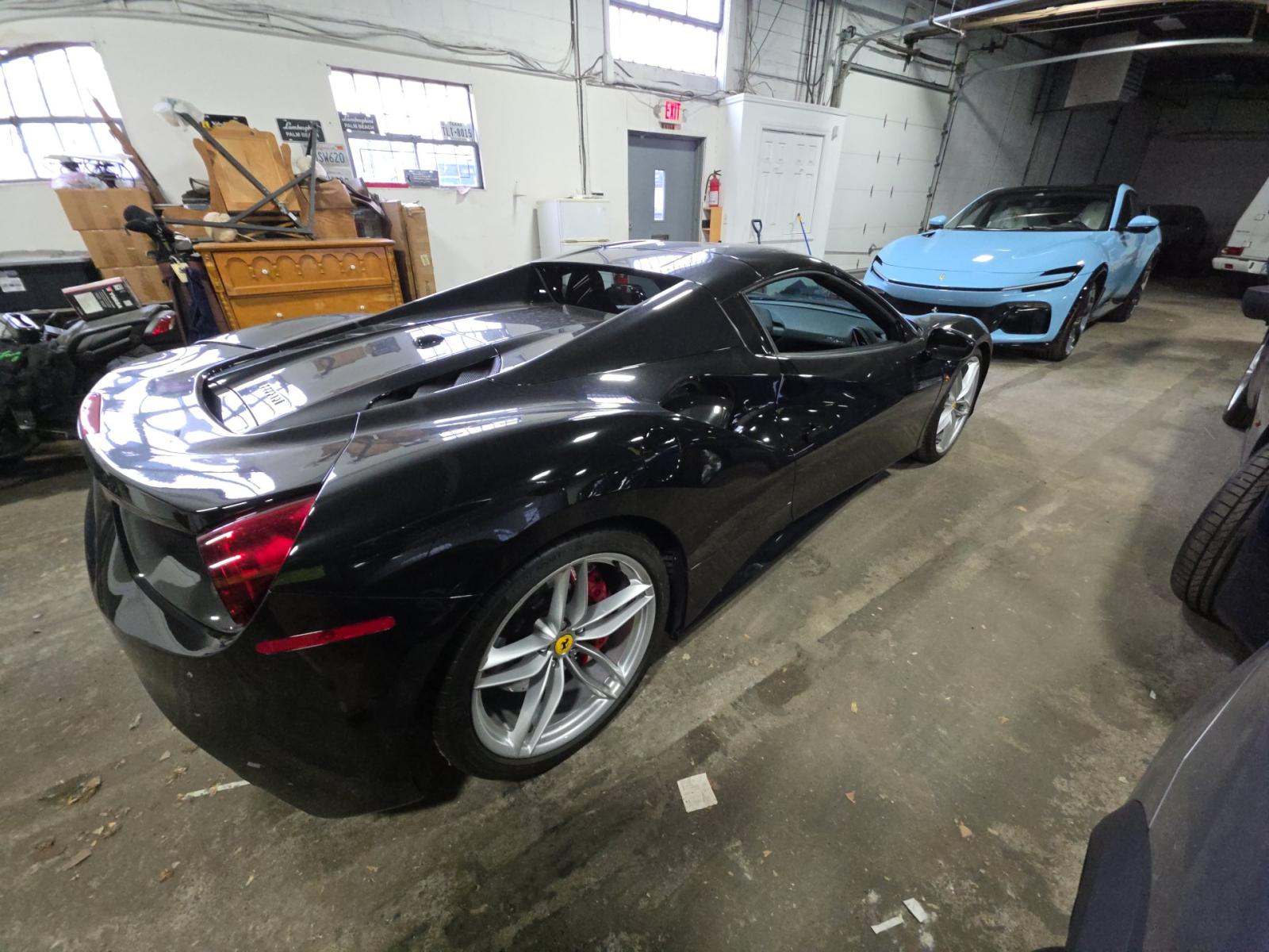 2018 Ferrari 488 Base RWD