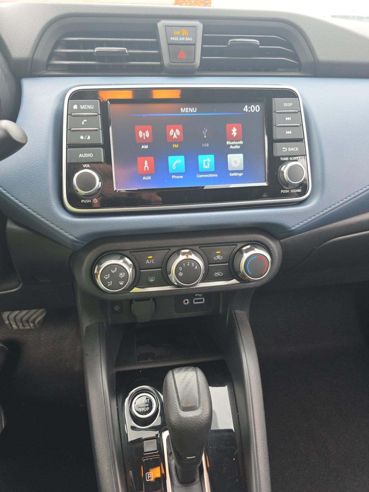 NISSAN VERSA - 6