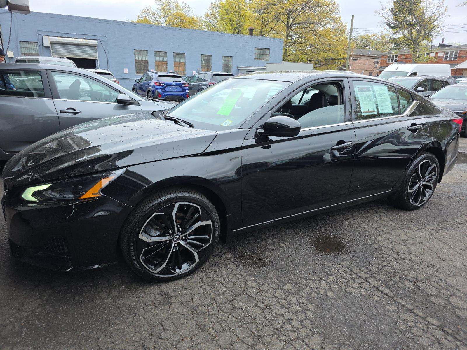 NISSAN ALTIMA - 1