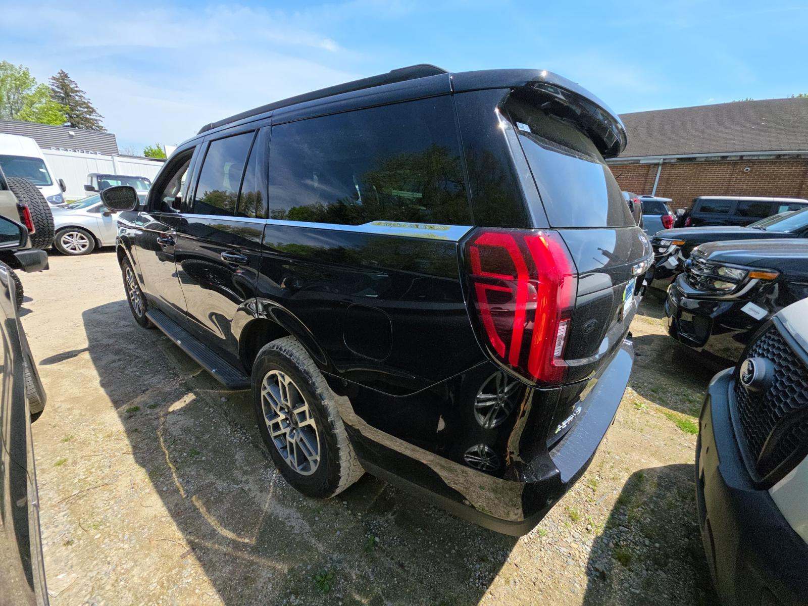 FORD EXPEDITION - 2