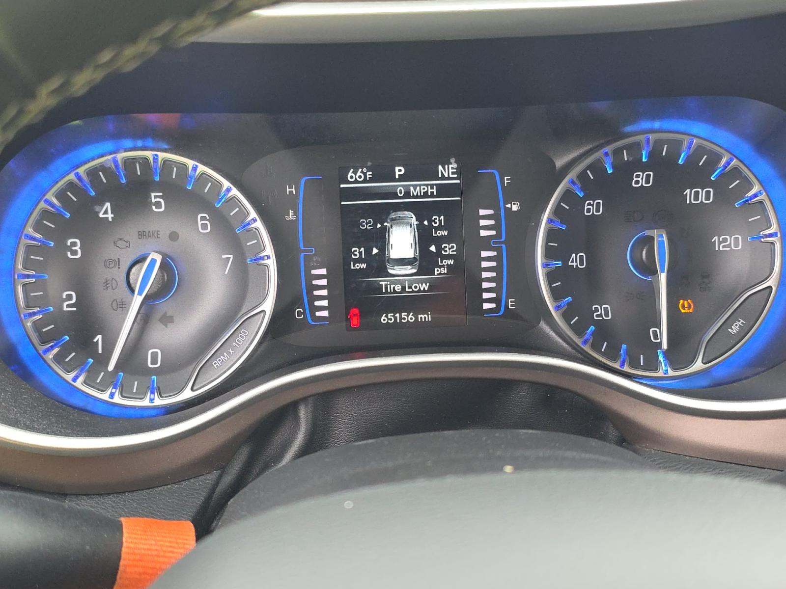 CHRYSLER VOYAGER - 5