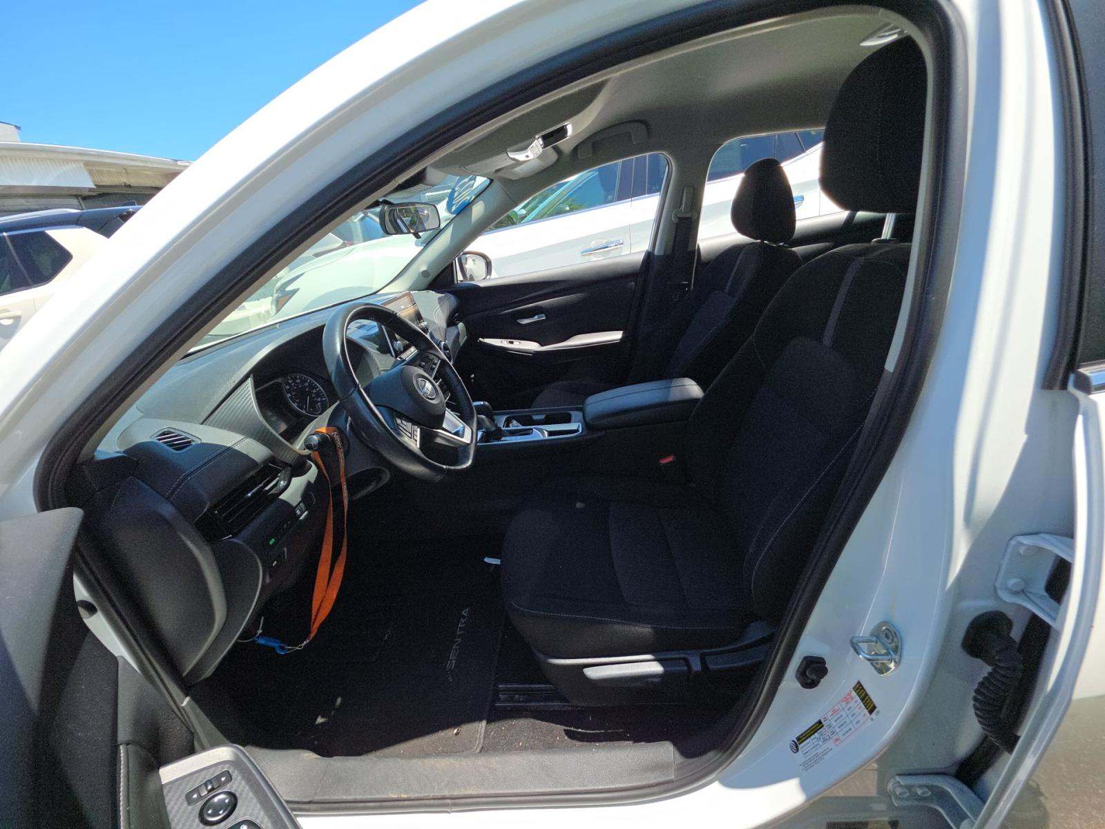NISSAN SENTRA - 6