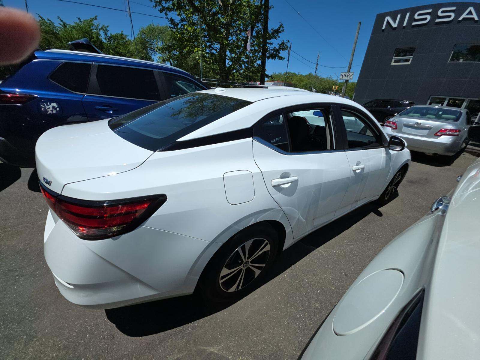 NISSAN SENTRA - 3