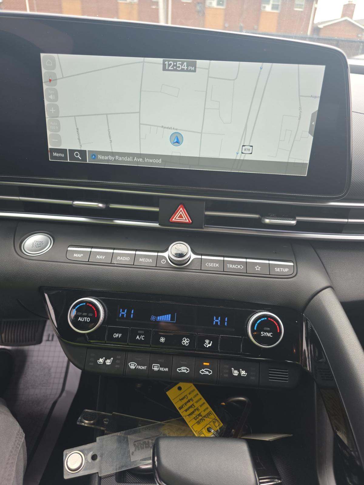 2025 Hyundai Elantra Hybrid Limited FWD