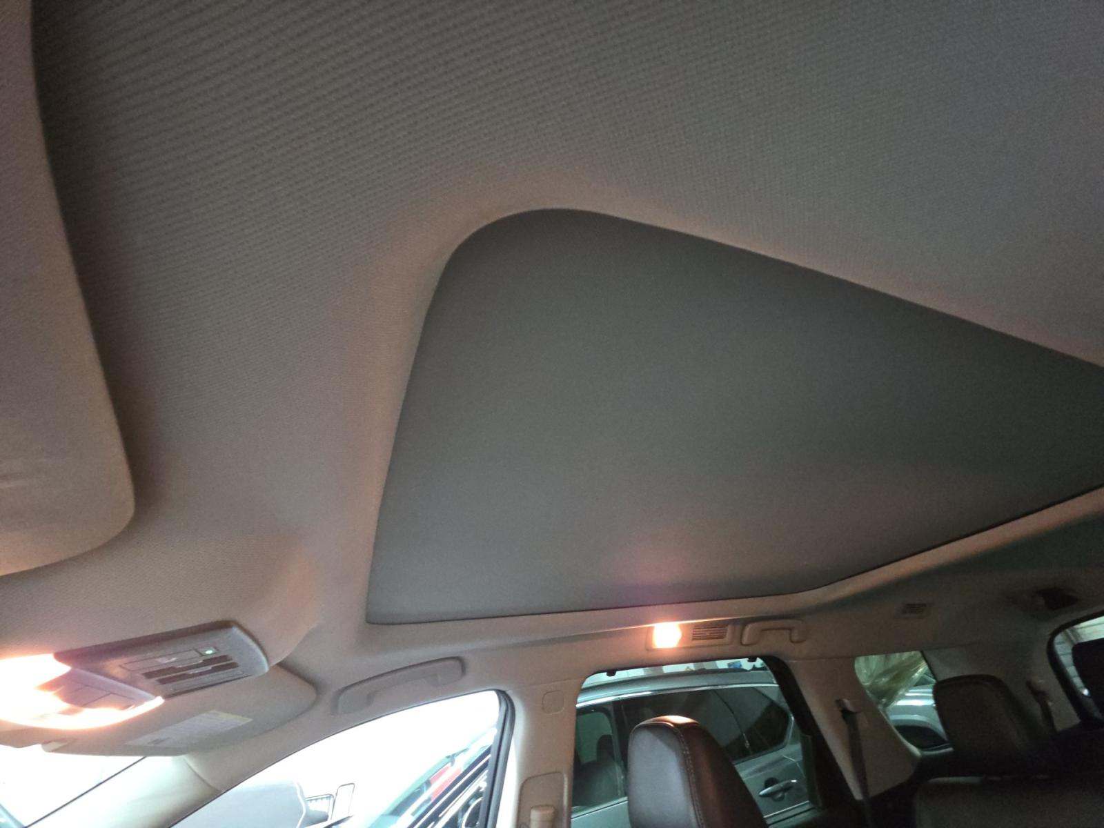 2023 Nissan Pathfinder Platinum AWD