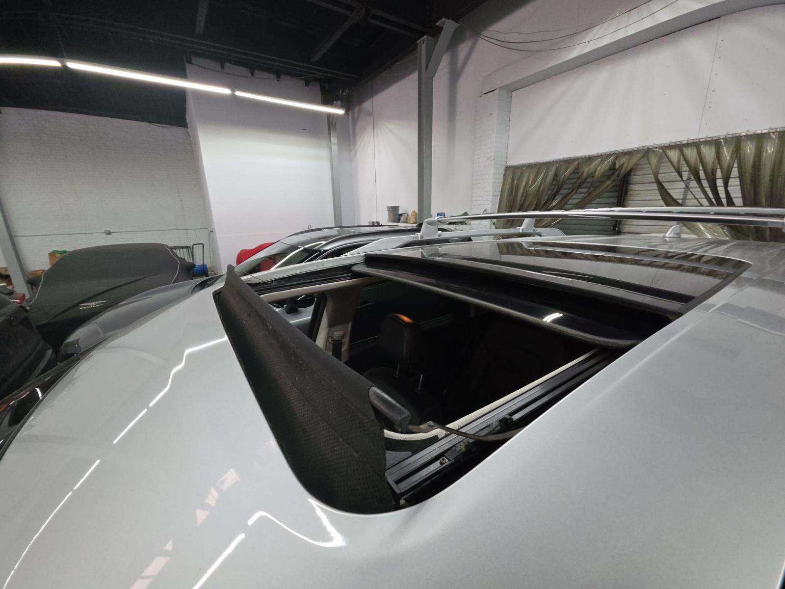 2023 Nissan Pathfinder Platinum AWD