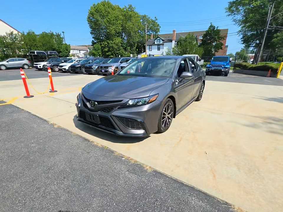 2024 Toyota Camry SE AWD