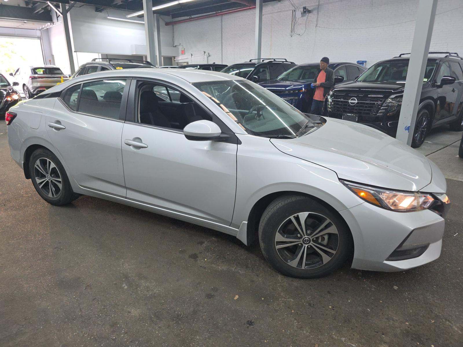 NISSAN SENTRA - 4