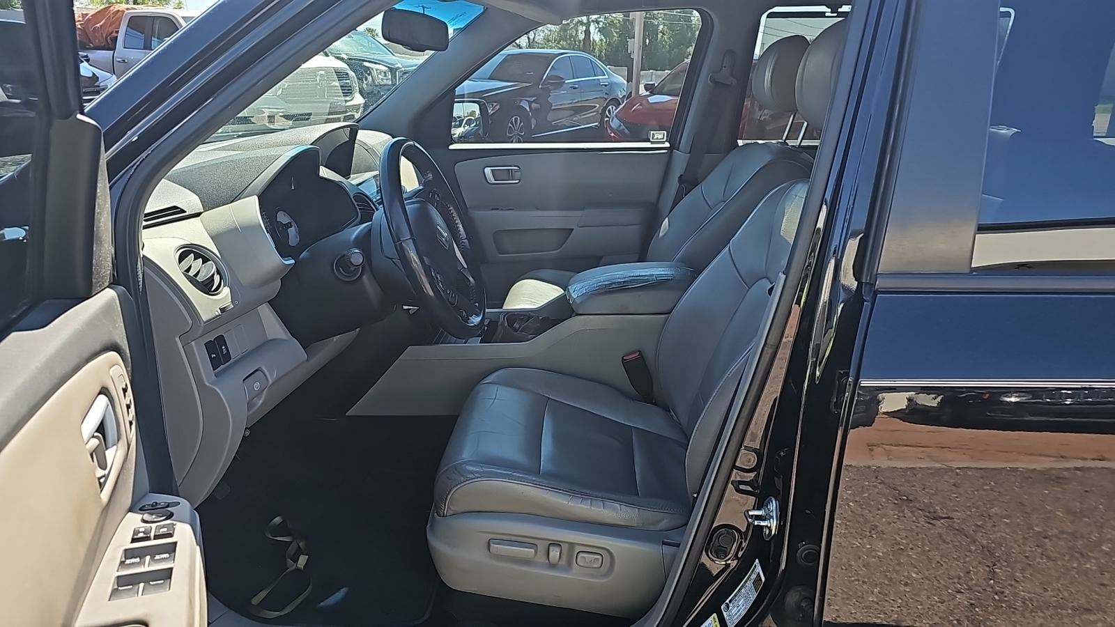 2013 Honda Pilot Touring FWD