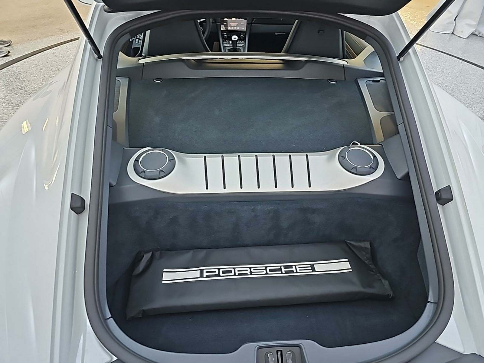 2024 Porsche 718 Cayman GTS 4.0 RWD