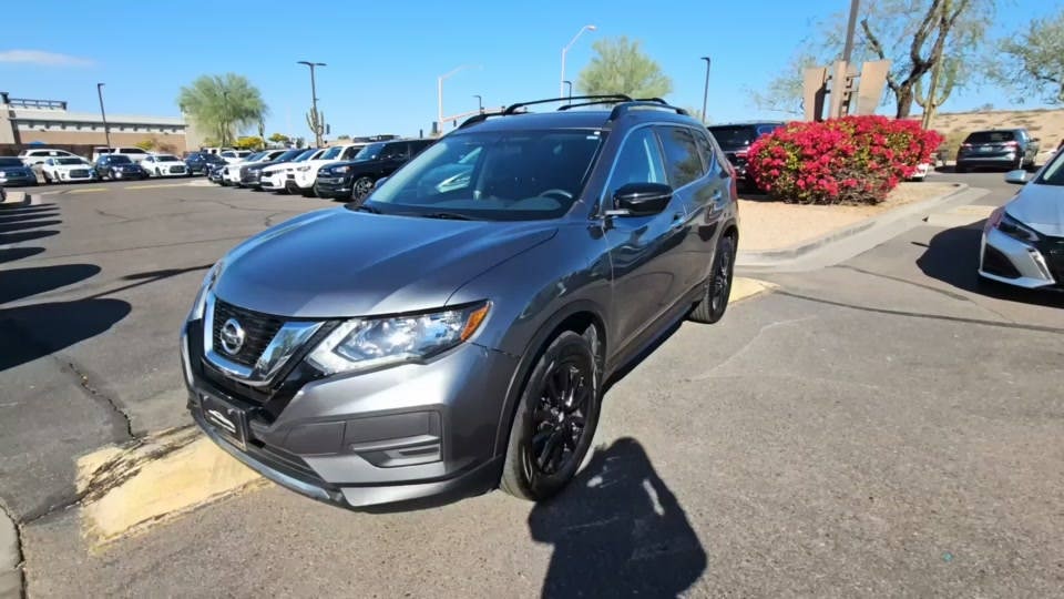 2017 Nissan Rogue SV