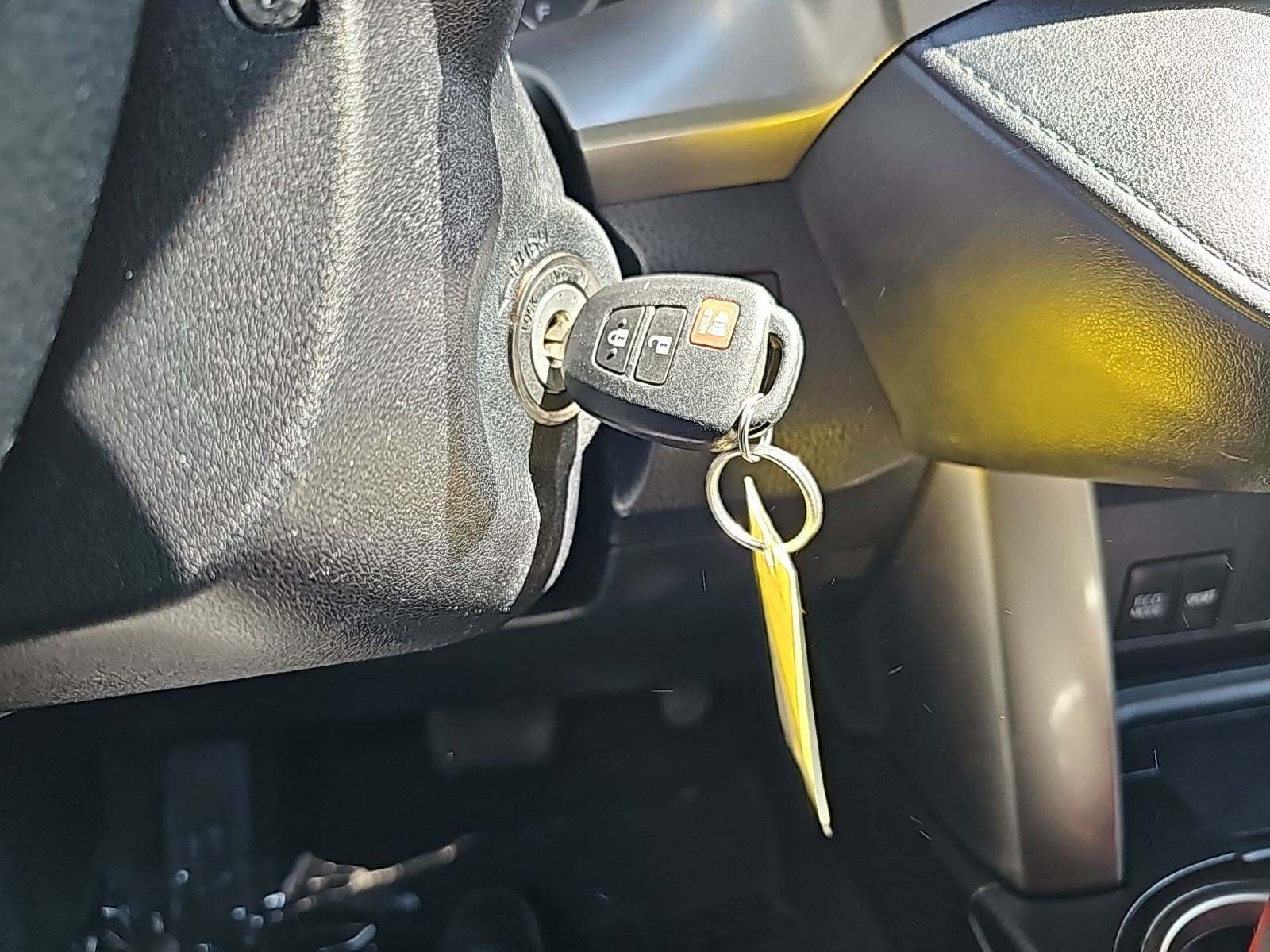 2018 Toyota RAV4 LE FWD