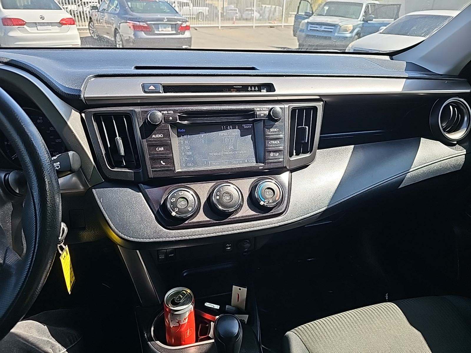 2018 Toyota RAV4 LE FWD