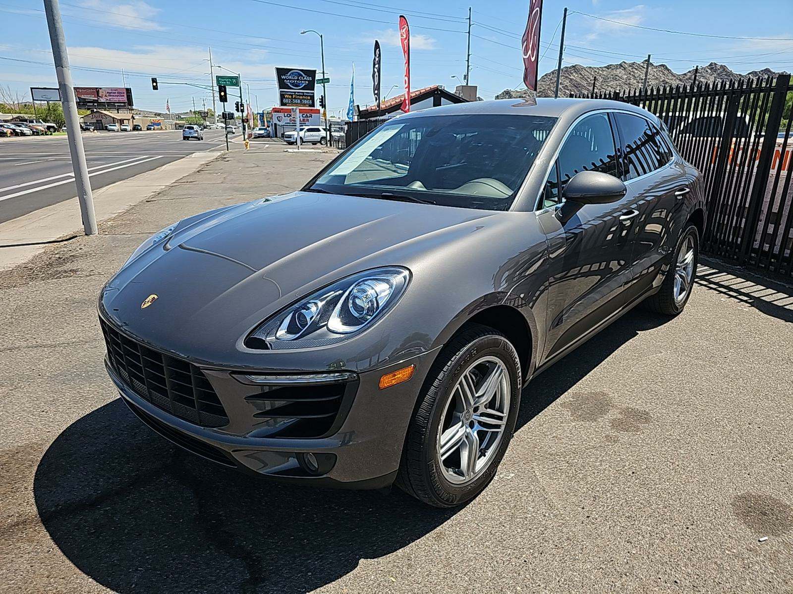 2015 Porsche Macan S