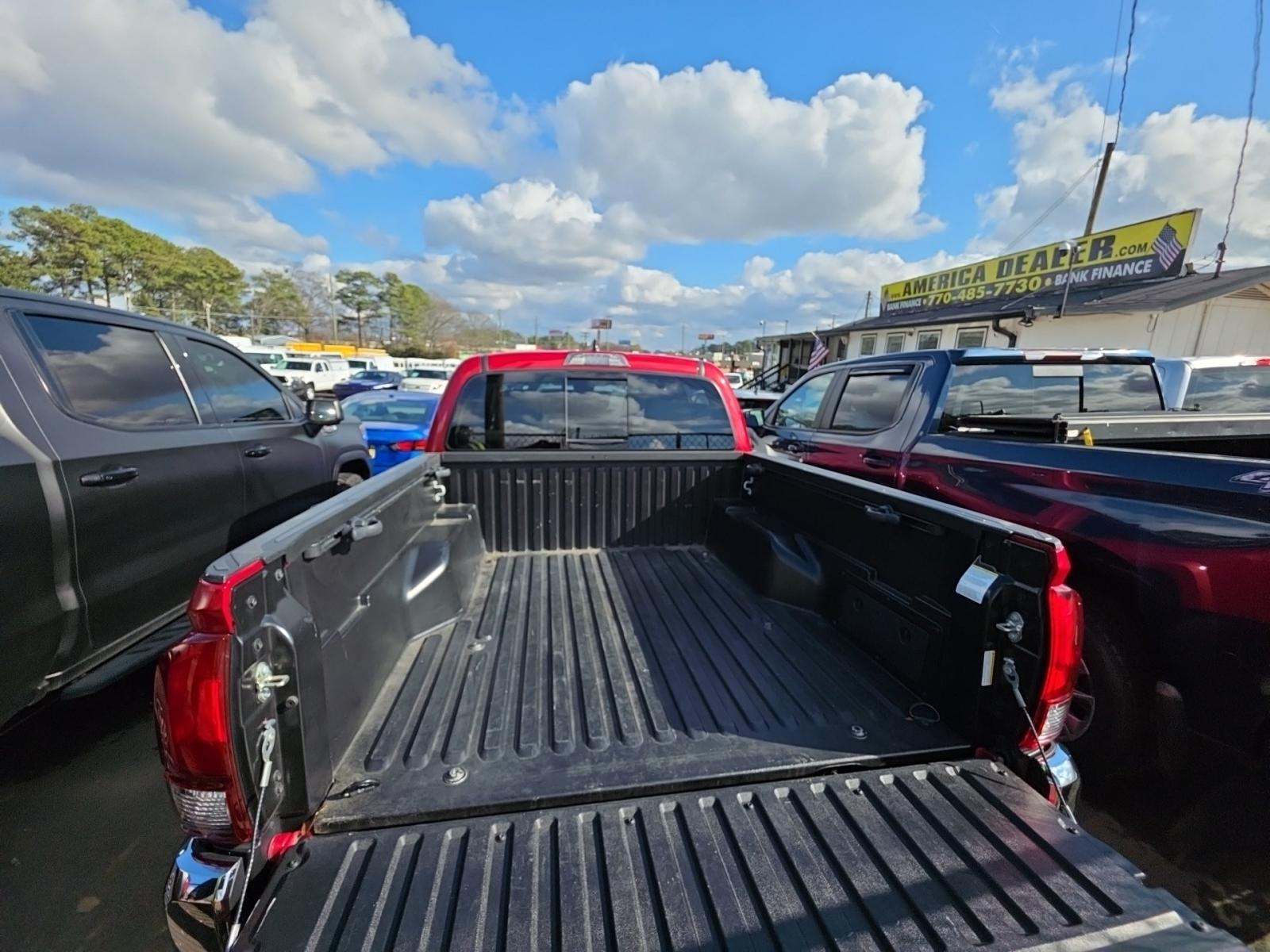 2019 Toyota Tacoma SR5 RWD