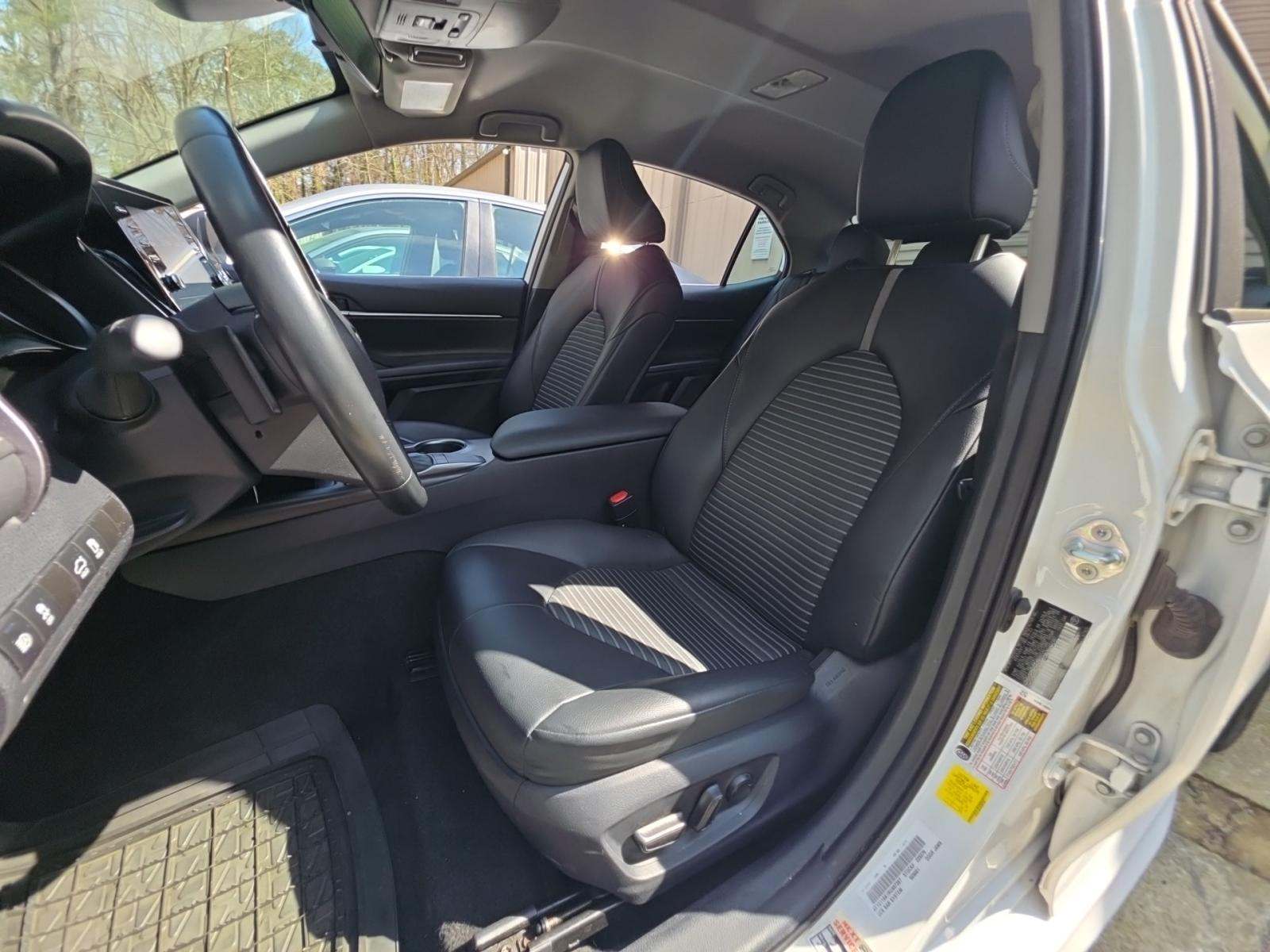 2024 Toyota Camry SE FWD