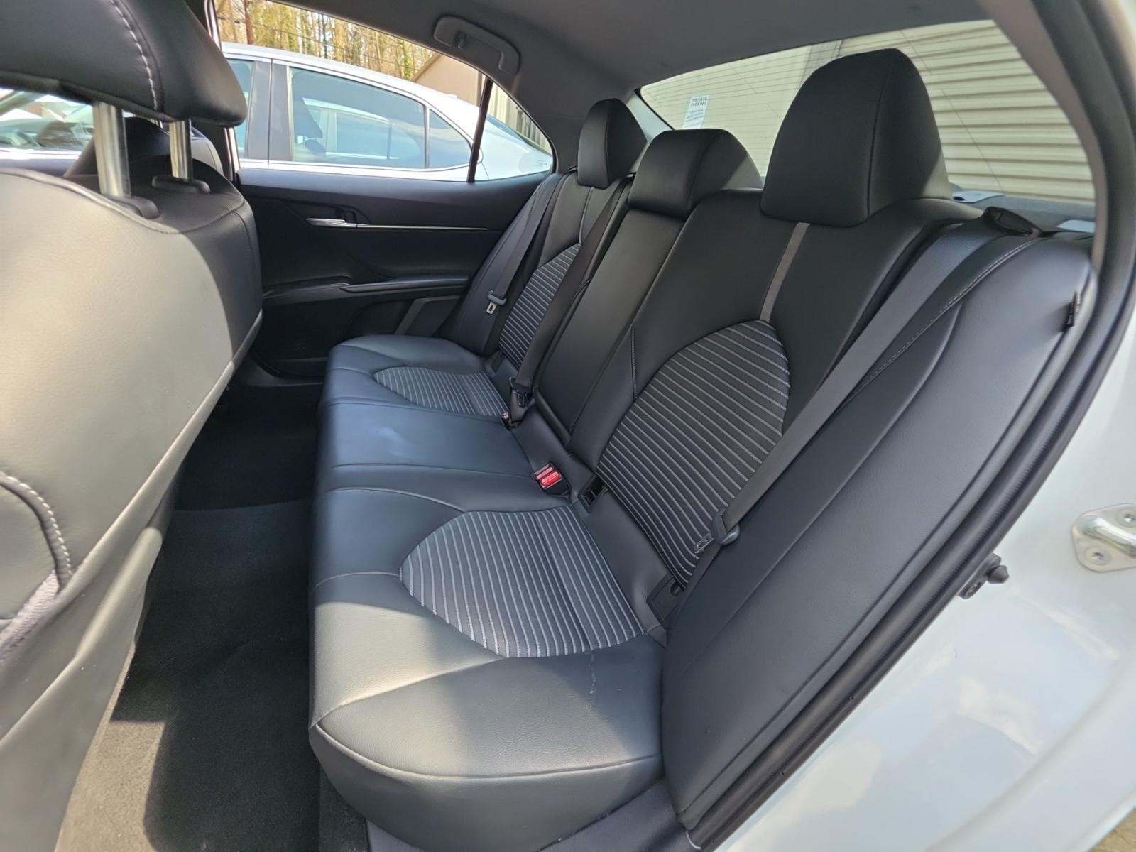 2024 Toyota Camry SE FWD