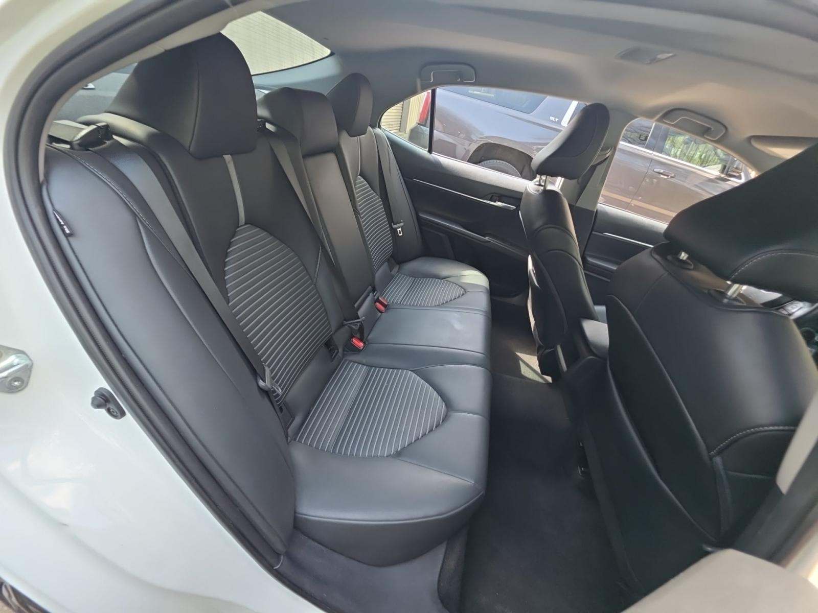 2024 Toyota Camry SE FWD