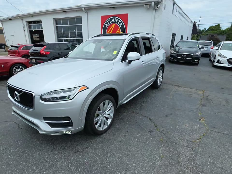 2018 Volvo XC90 T5 Momentum FWD