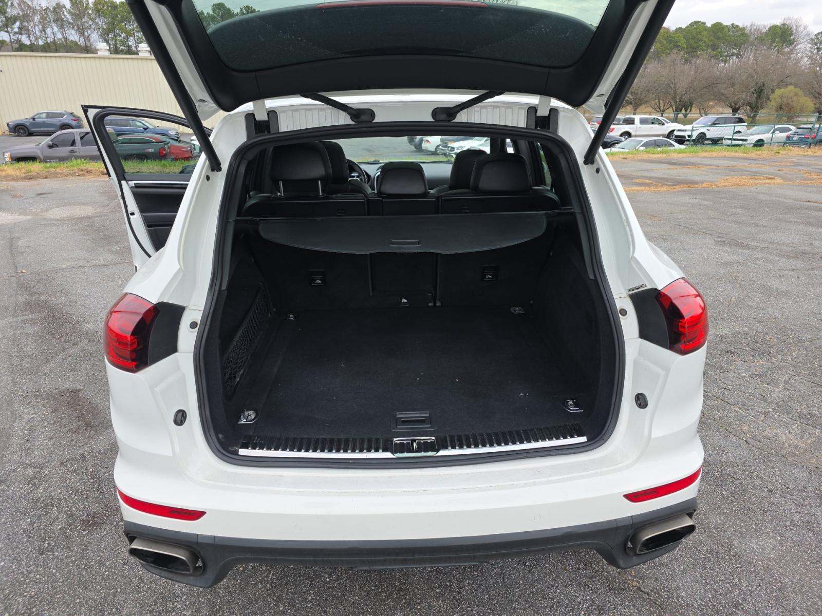 2018 Porsche Cayenne Base AWD