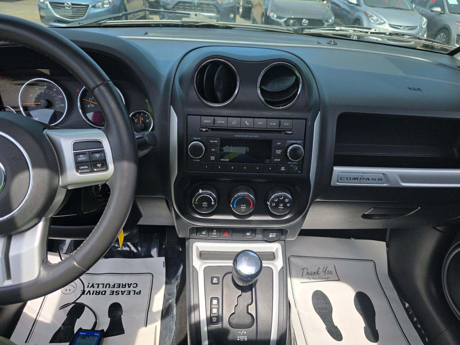 JEEP LATITUDE HIGH ALTITUDE EDITION - 10