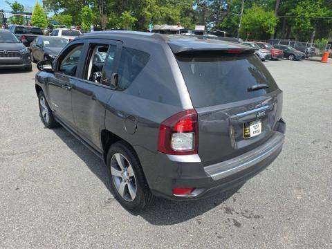 JEEP LATITUDE HIGH ALTITUDE EDITION - 2