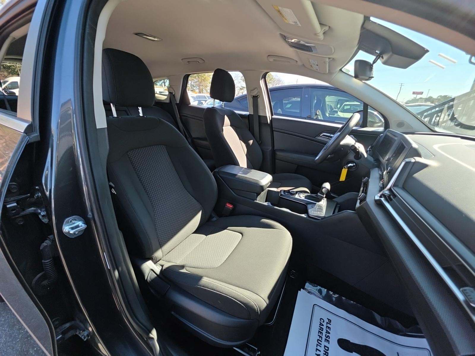 2024 Kia Sportage LX FWD