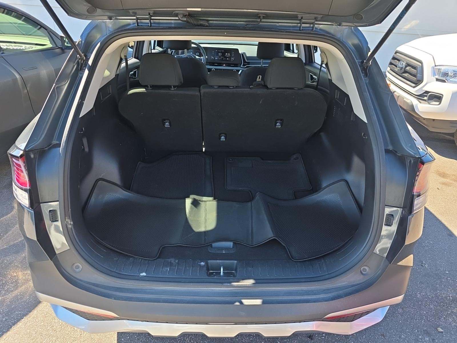 2024 Kia Sportage LX FWD