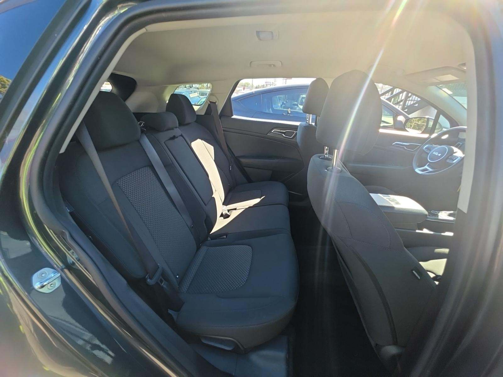 2024 Kia Sportage LX FWD