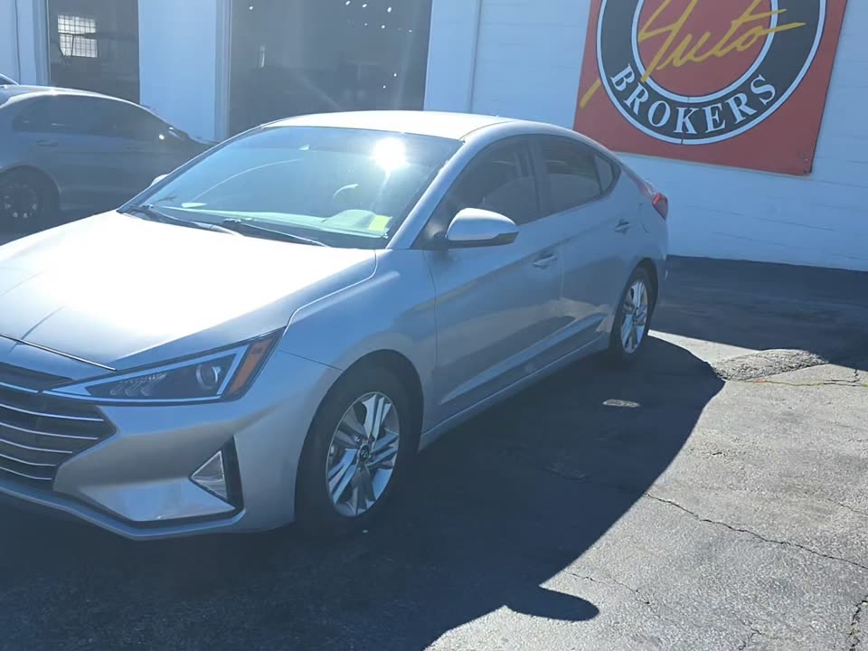 2020 Hyundai Elantra SEL FWD