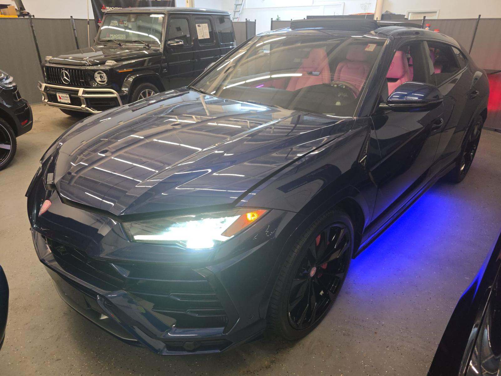 2020 Lamborghini Urus Base AWD