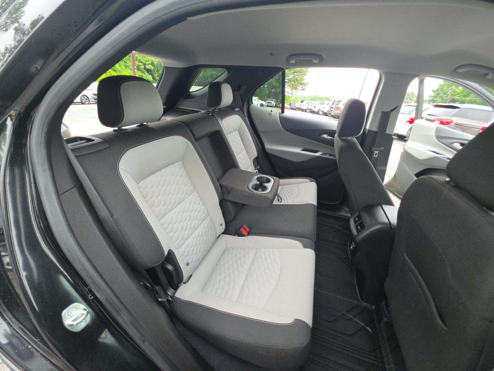 2021 Chevrolet Equinox LS FWD