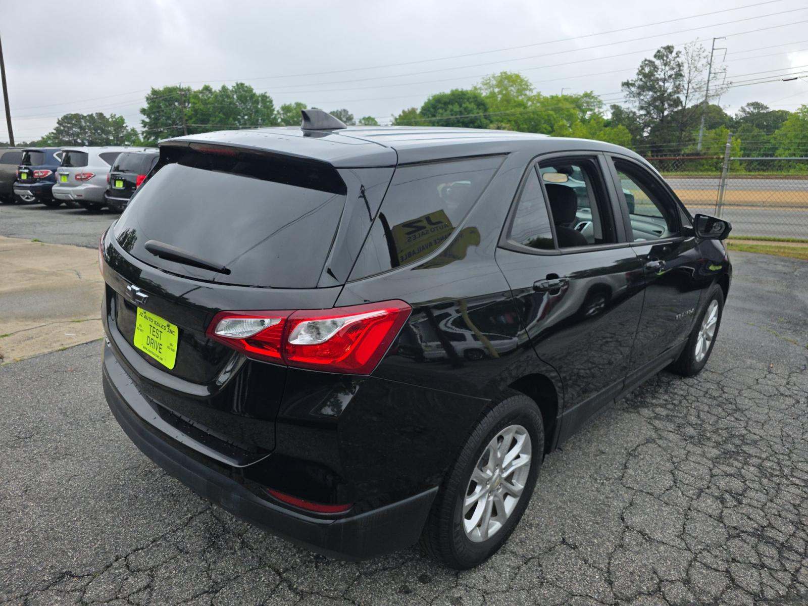 2021 Chevrolet Equinox LS FWD