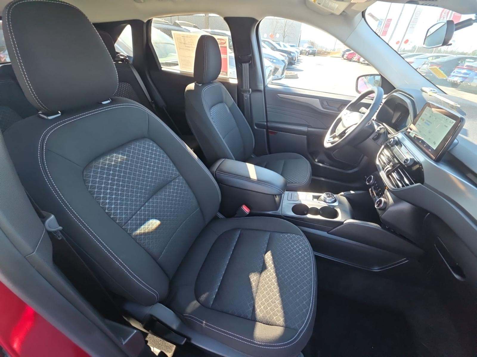 2025 Ford Escape Active FWD