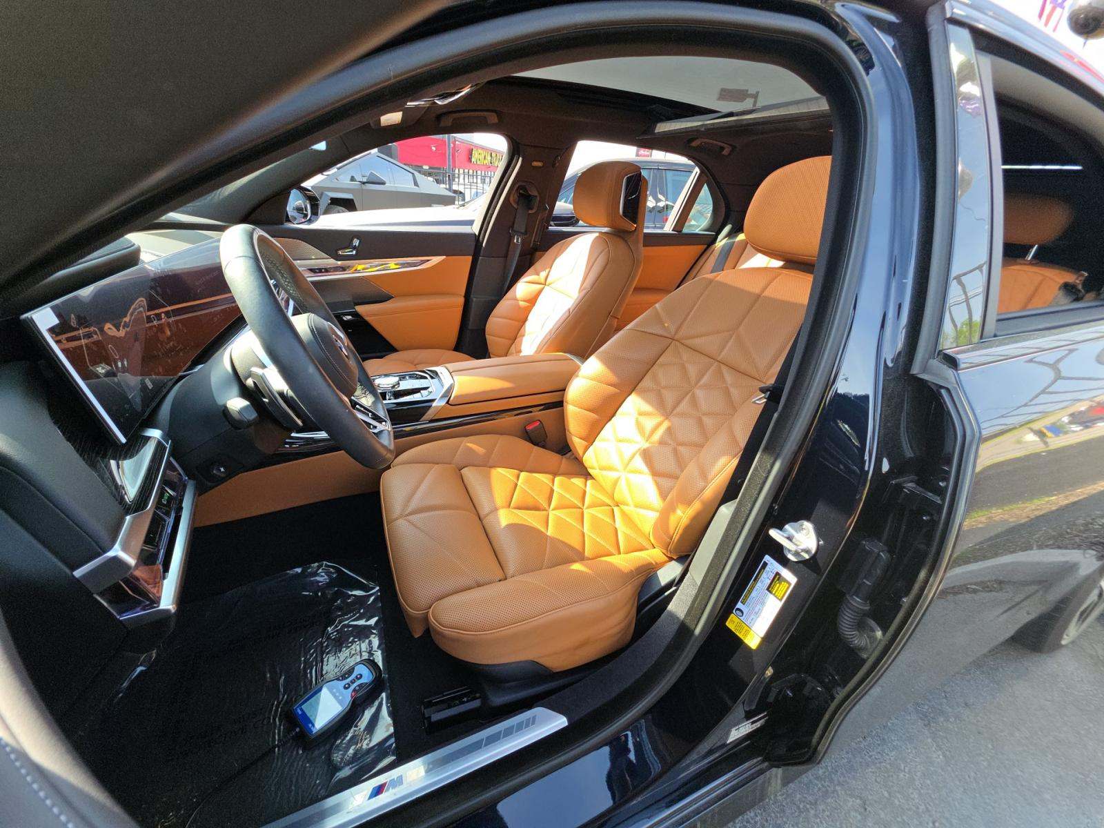 2023 BMW 7 Series 740i RWD