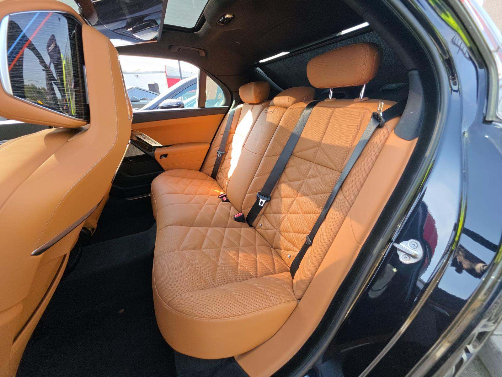 2023 BMW 7 Series 740i RWD